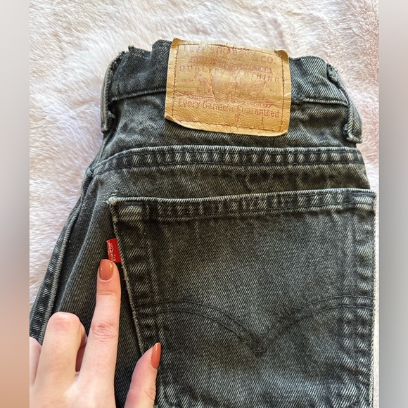 Levi's Black Women's Jeans - Picture 2 of 6